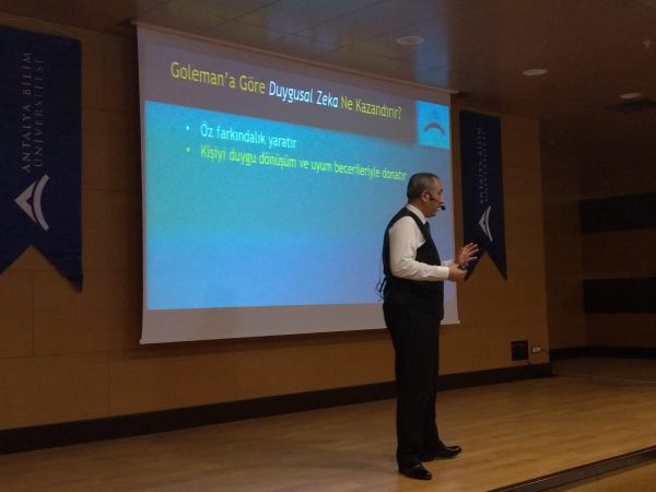 Etkili İletişim ve Doğru Tercih Seminerleri