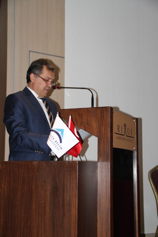 ABÜ Hukuk Fakültesi Milletlerarası Hukukta Güncel Meseleler Sempozyum Düzenlendi