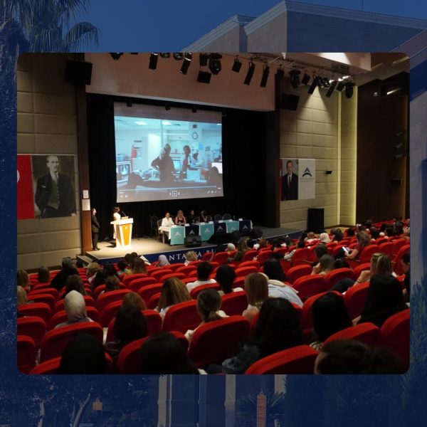 Antalya Bilim Üniversitesi Sağlık Bilimleri Fakültesi’nde Hemşirelik Haftası Sempozyumu Gerçekleştirildi