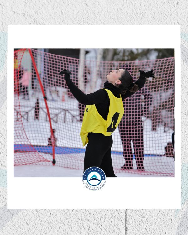 Antalya Bilim University Took to the Court at the Turkish Interuniversity Snow Volleyball Championship