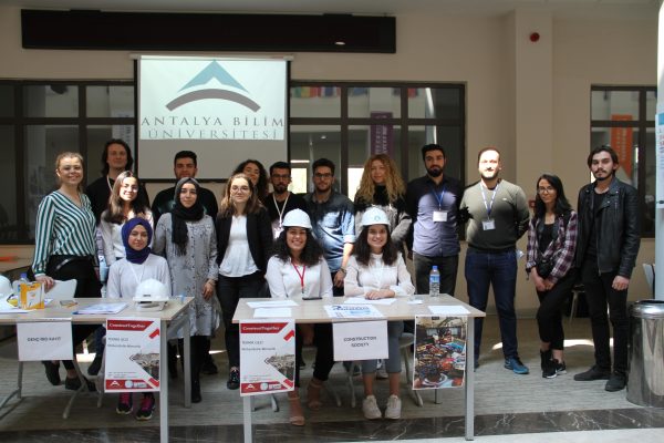 ABÜ’DE 2. GELENEKSEL SPAGETTİ KÖPRÜ YARIŞMASI DÜZENLENDİ