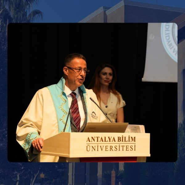 Antalya Bilim Üniversitesi’nde Mezuniyet Coşkusu