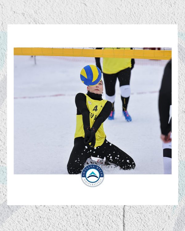 Antalya Bilim University Took to the Court at the Turkish Interuniversity Snow Volleyball Championship