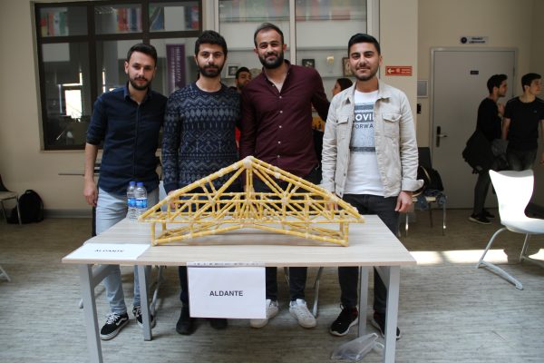 ABÜ’DE 2. GELENEKSEL SPAGETTİ KÖPRÜ YARIŞMASI DÜZENLENDİ