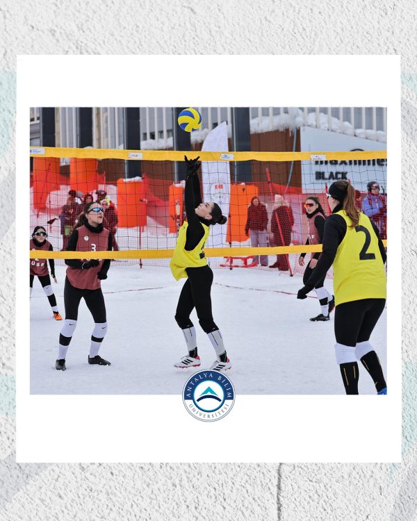 Antalya Bilim University Took to the Court at the Turkish Interuniversity Snow Volleyball Championship