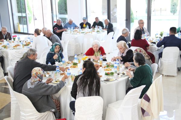 Antalya Bilim Üniversitesi' nde Yaşlılar Haftası