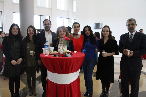 antalya-bilim-universitesi-ic-mimarlik-ve-cevre-tasarimi-bolumu-yeni-yil-etkinligi5c236bdd7d38d.jpeg