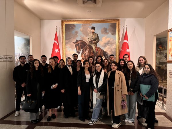 iisbf-ogrencileri-ankara-da-tbmm-anitkabir-millet-kutuphanesi-ve-disisleri-bakanligi-ziyaret-edildi684a9e75eb54f.jpeg