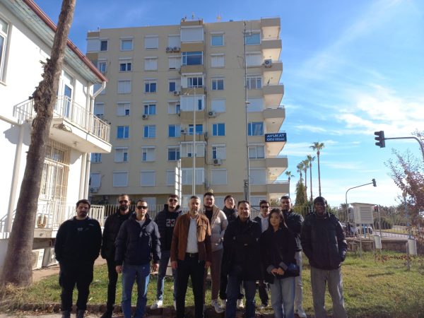 antalya-bilim-universitesi-insaat-muhendisligi-bolumu-meteoroloji-istasyonu-gezisinde675039c5ec0e3.jpeg