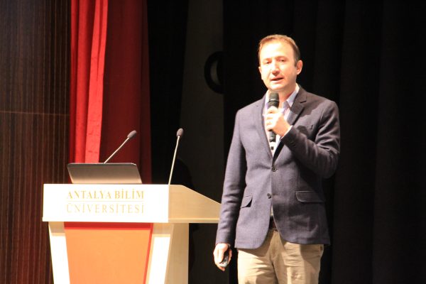 Mühendislik Fakültesi Akademik Kurul Buluşması