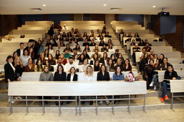 uzman-diyetisyen-sevi-eksi-ile-diyabet-konferansi-gerceklestirildi67481b0b487e0.jpeg