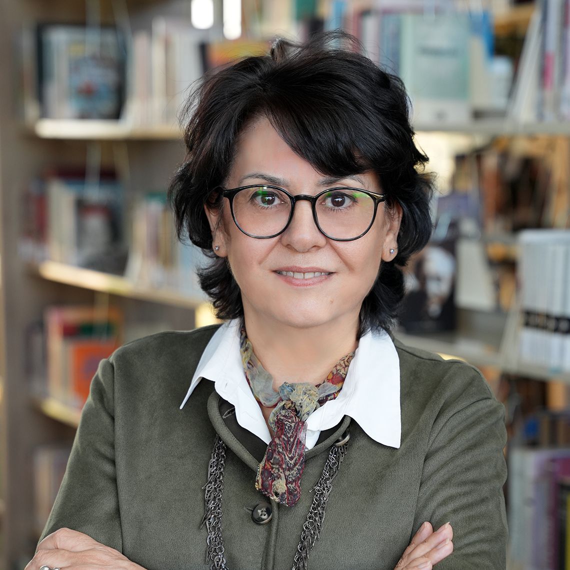 Ayşe Esin KULELİ
