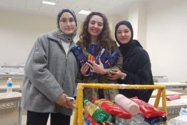 Makarnadan Köprü Yarışması